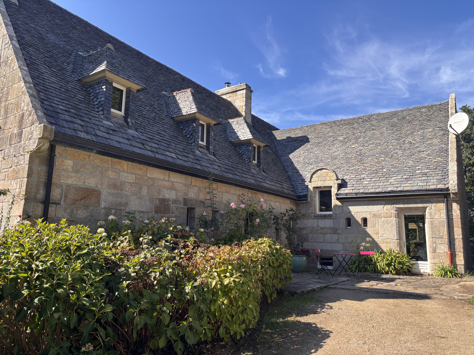 Maison 7 pièces 254 m² · à Plomelin · 254 m² · 1 144 000 €